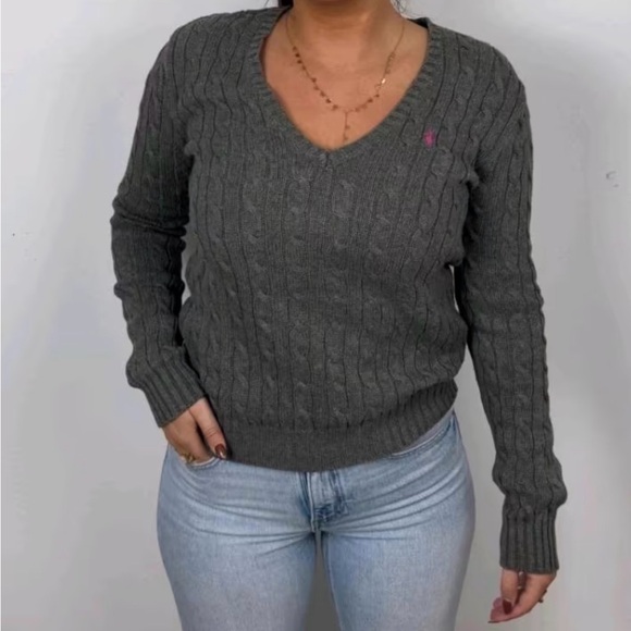 Ralph Lauren gray V-Neck Sweater with Pink Emblem size M - Picture 8 of 8